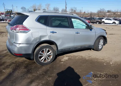 2015 Nissan Rogue Sv z USA, uszkodzony, nr VIN 5N1AT2MT4FC905405